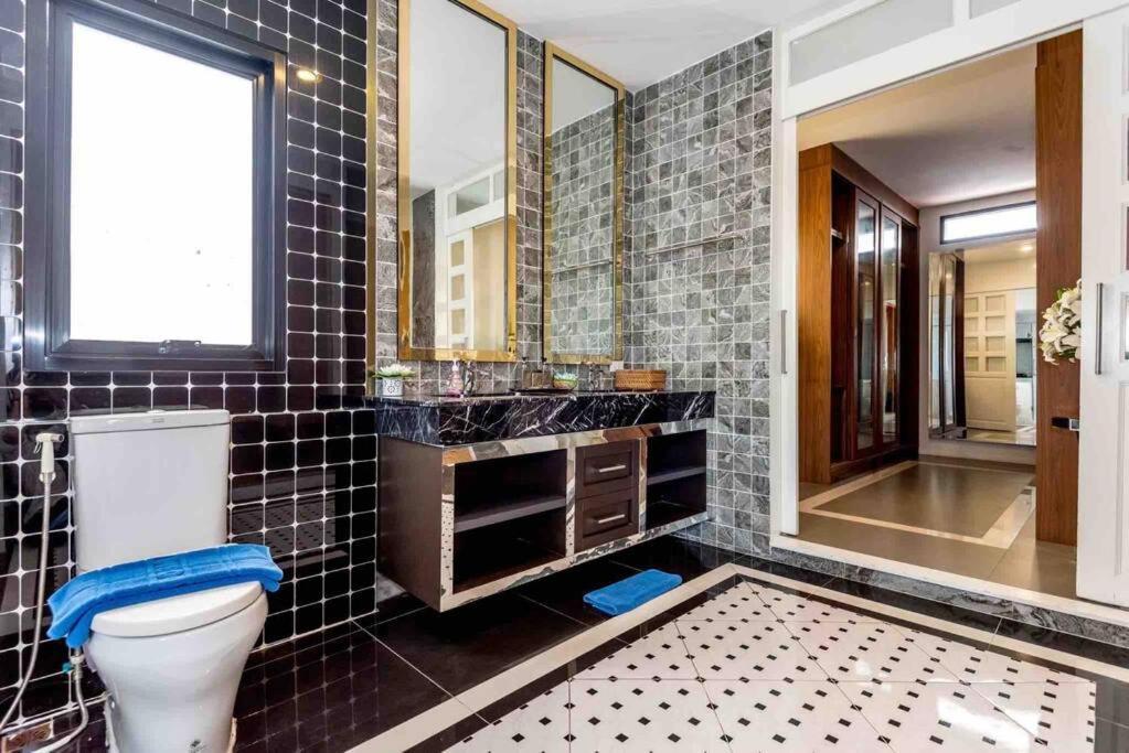 3Bd Pool Villa Pattaya With Sauna - Exquisite Pool Villa B Nong Prue Exterior photo